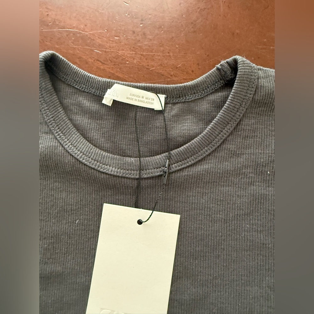 Zara T-shirt - Picture 8 of 10
